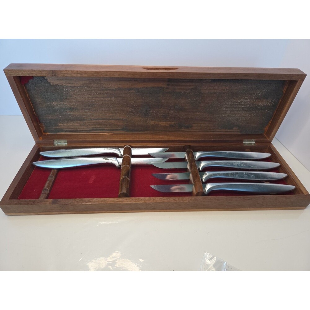 Vintage Gerber Miming Steak Knife Set of 6 - Legendary Blades Walnut Box MCM